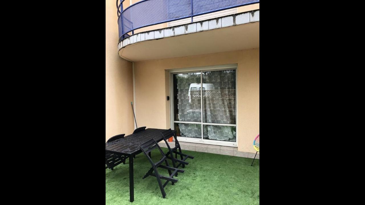 Charmant T2 De 45M2 - Parking Prive - Terrasse- Linge Inclu- Proche Vannes Saint-Avé Exterior foto